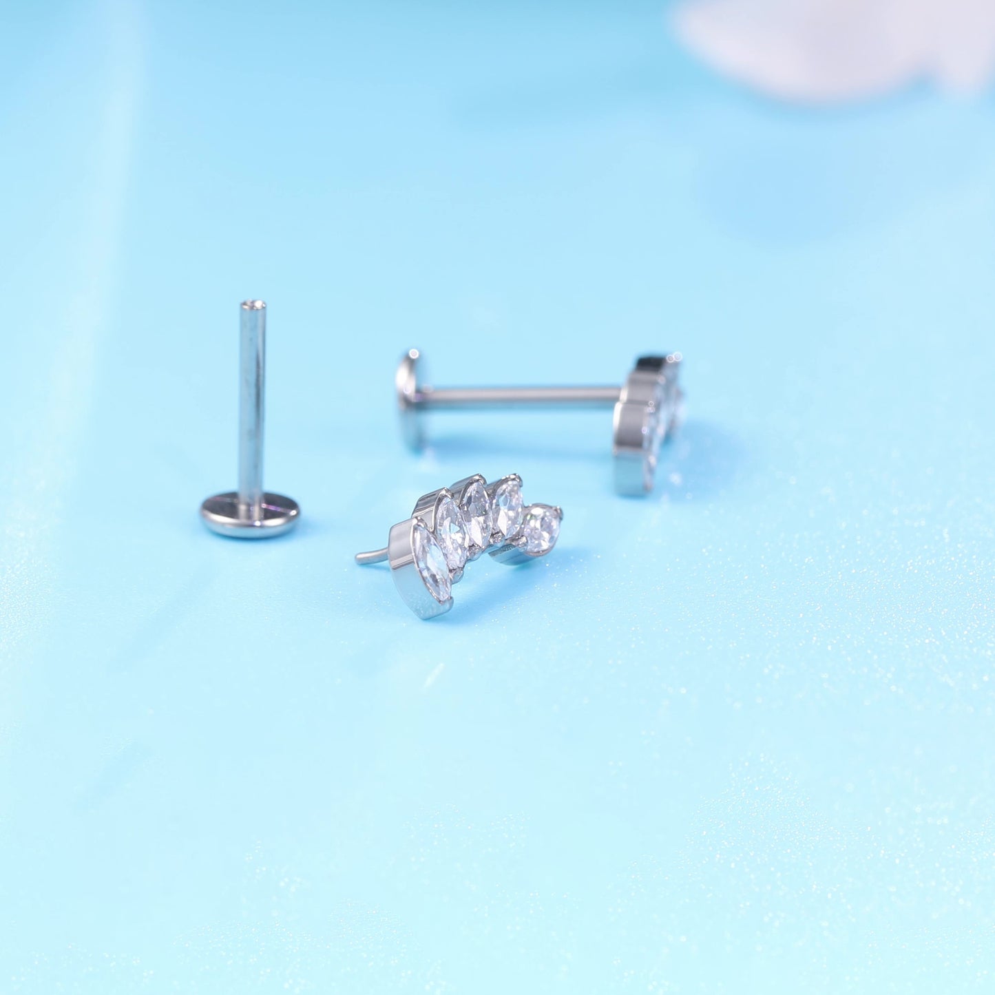 limerencia G23 Hypoallergenic 18g Flat Back Stud Earrings | F136 Implant Grade Titanium Press Fit Threadless Push Pop in Cartilage Helix Labret Lip Monroe Tragus Piercing Studs- Crystal Climber