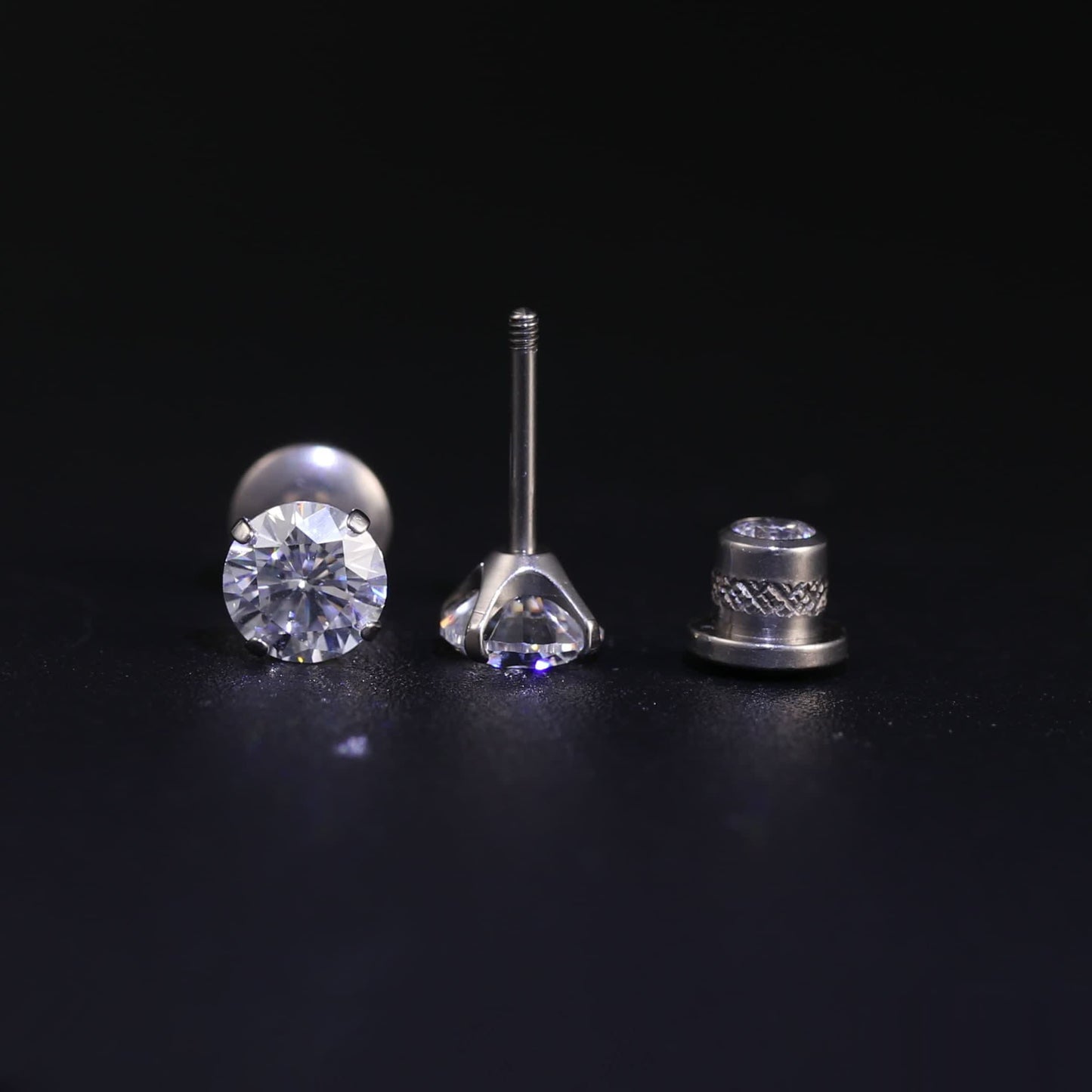 Orecchini a perno in titanio G23 ipoallergenici Limerencia da donna, zircone cubico 5A, chiusura a vite elica, piercing titanio medicale F136 per orecchie sensibili (zircone bianco)