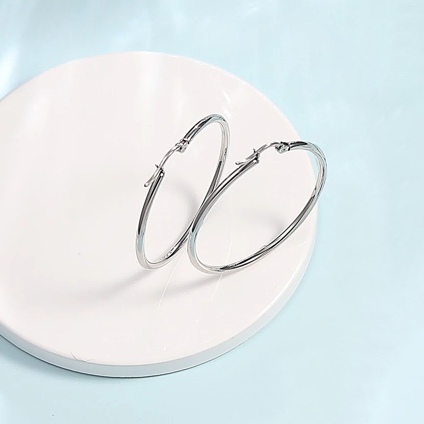 TitanHeart Titanium Hoop Earrings Hypoallergenic - Implant Grade Pure Titanium G23 Lightweight Big Hoops for Women Sensitive Ears (30mm)
