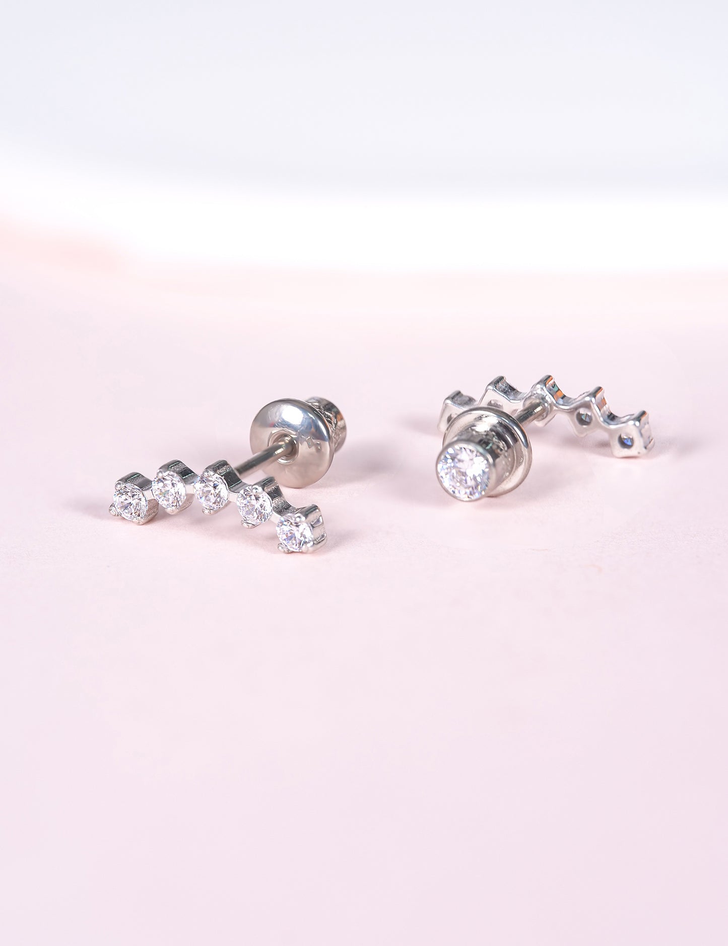 limerencia Hypoallergenic G23 Implant Grade Titanium Screw Back Earrings Tragus 20G Helix F136 Piercing Post for Girls' Sensitive Ears Cartilage- Five Prong Cluster