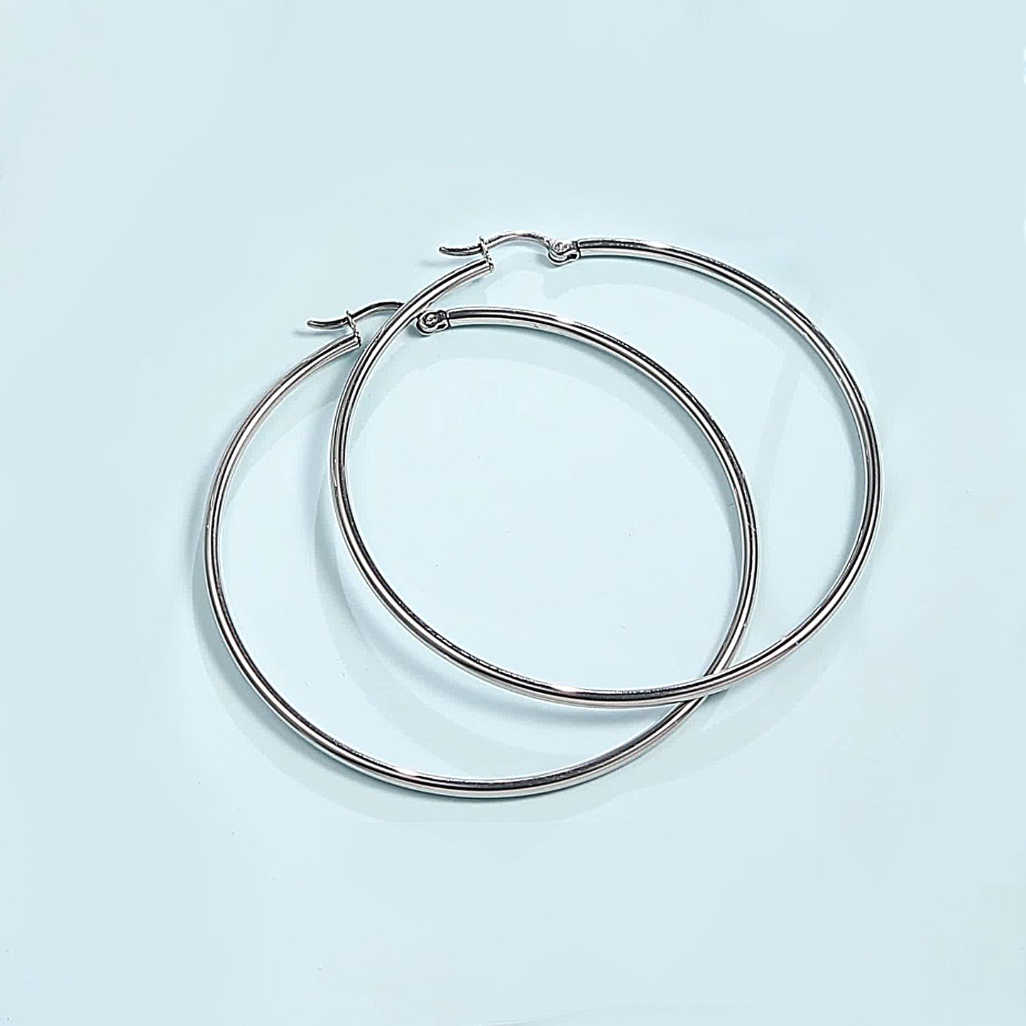 TitanHeart Titanium Hoop Earrings Hypoallergenic - Implant Grade Pure Titanium G23 Lightweight Big Hoops for Women Sensitive Ears (30mm)