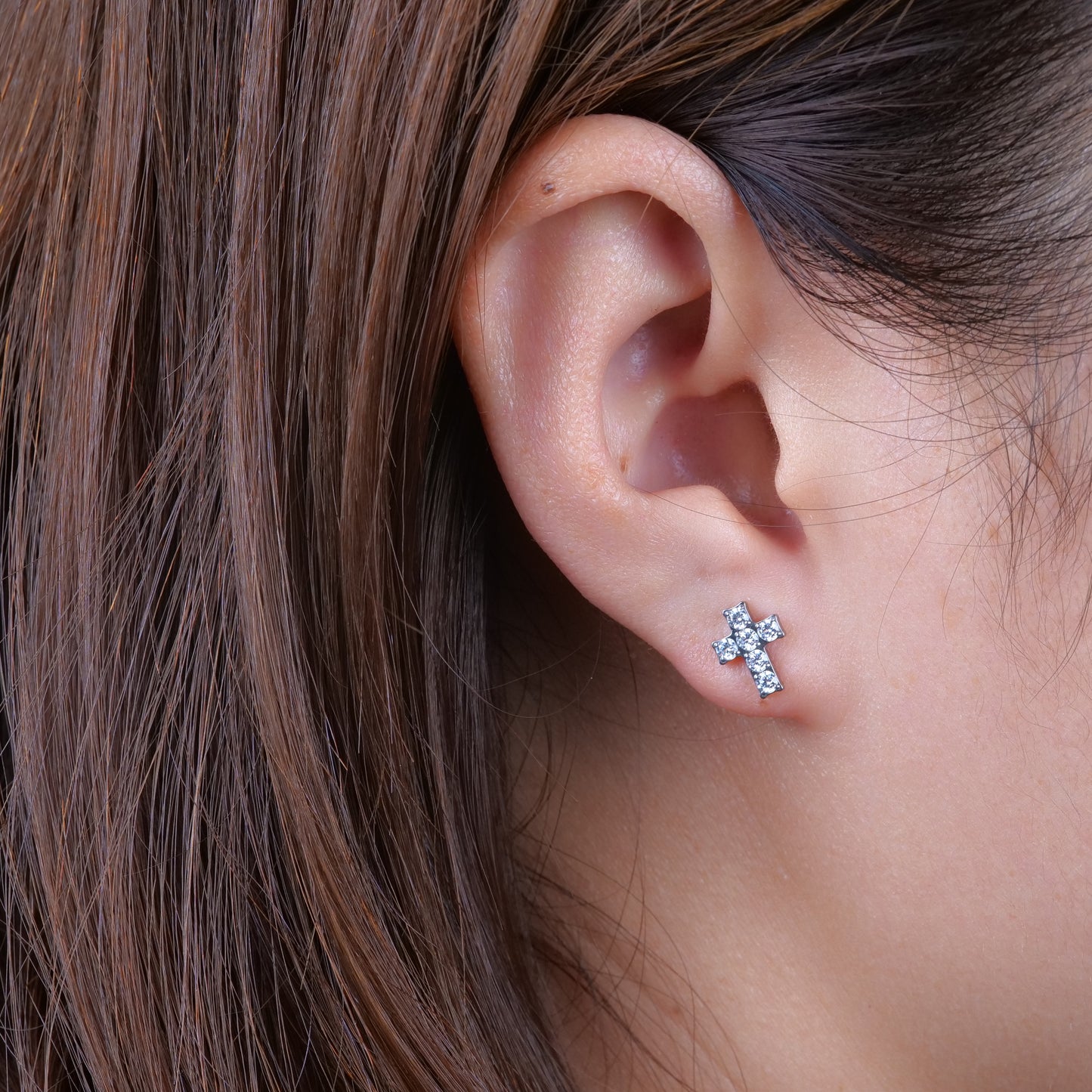 limerencia G23 Hypoallergenic 18g Flat Back Stud Earrings | F136 Implant Grade Titanium Press Fit Threadless Push Pop in Cartilage Helix Labret Lip Monroe Tragus Piercing Studs- Cross CZ