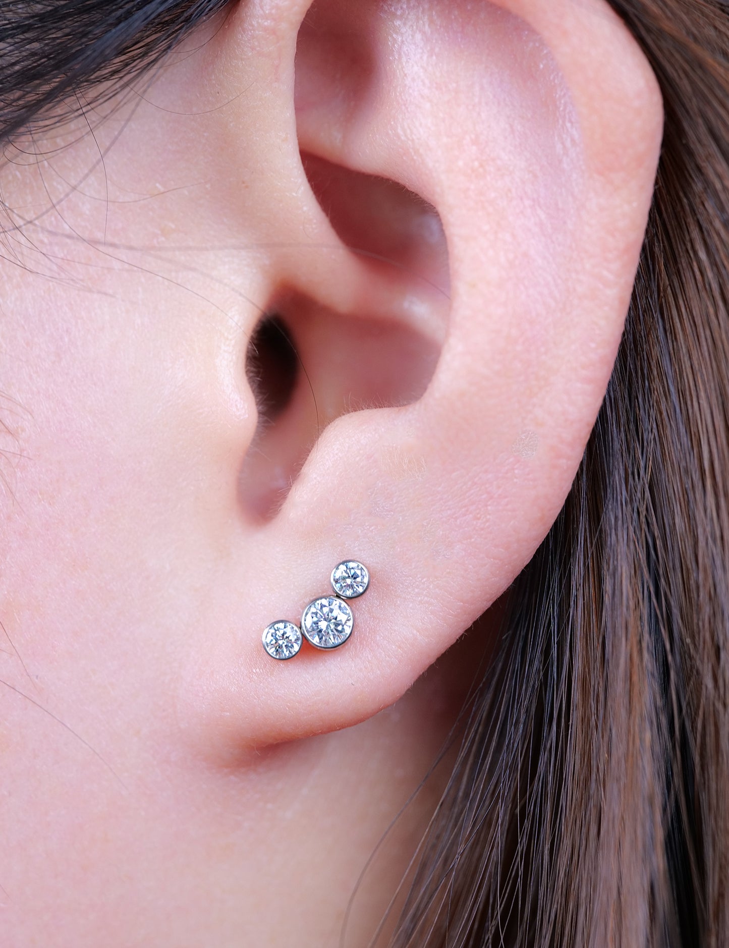Limerencia G23 Hypoallergenic 18g Flat Back Stud Earrings | F136 Implant Grade Titanium Press Fit Threadless Push Pop in Cartilage Helix Labret Lip Monroe Tragus Piercing Studs- Three Crystal Cluster