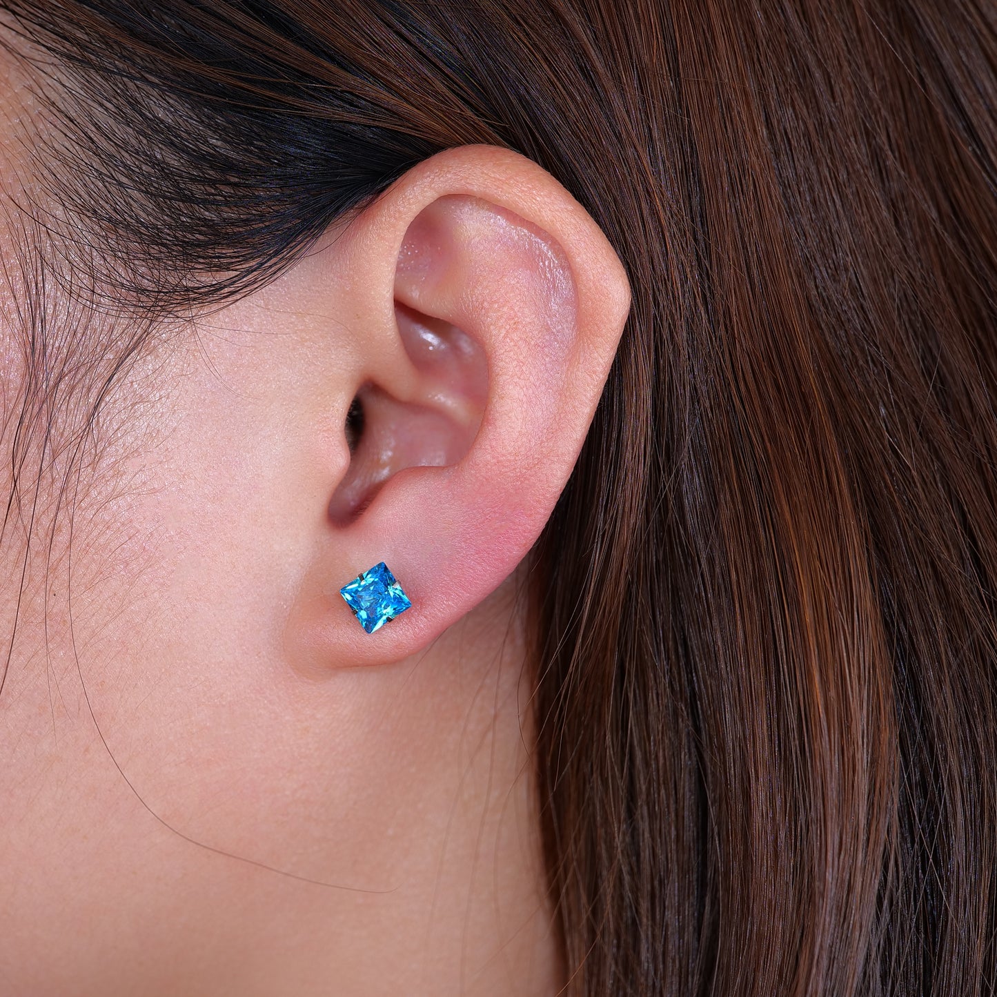 Titanium earrings, hypoallergenic earrings, pure titanium medical implant grade, suitable for sensitive ears with birthstone crystals CZ simulated diamonds (Aquamarine Blue)