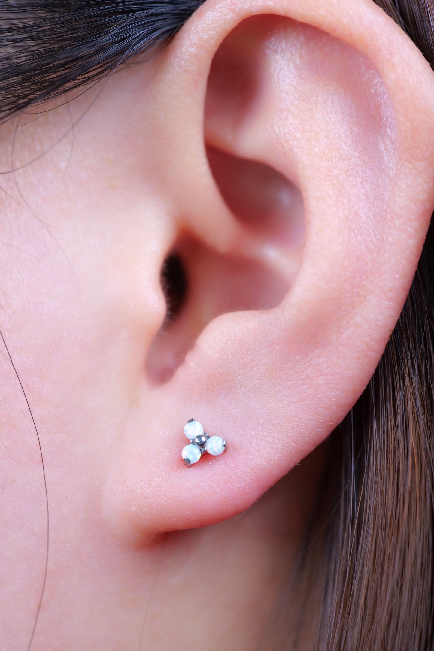 limerencia G23 Hypoallergenic 18g Flat Back Stud Earrings | F136 Implant Grade Titanium Press Fit Threadless Push Pop in Cartilage Helix Labret Lip Monroe Tragus Piercing Studs- Trinity Opal