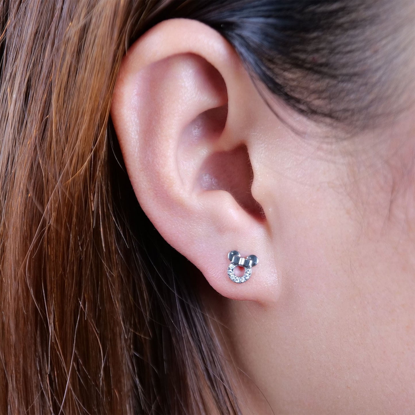 Limerencia Pendientes Hipoalergénicos de Titanio G23 de Grado Implante con Cierre de Rosca Tragus 20G Helix Poste de Piercing F136 para Orejas Sensibles Cartílago (minnie mouse)