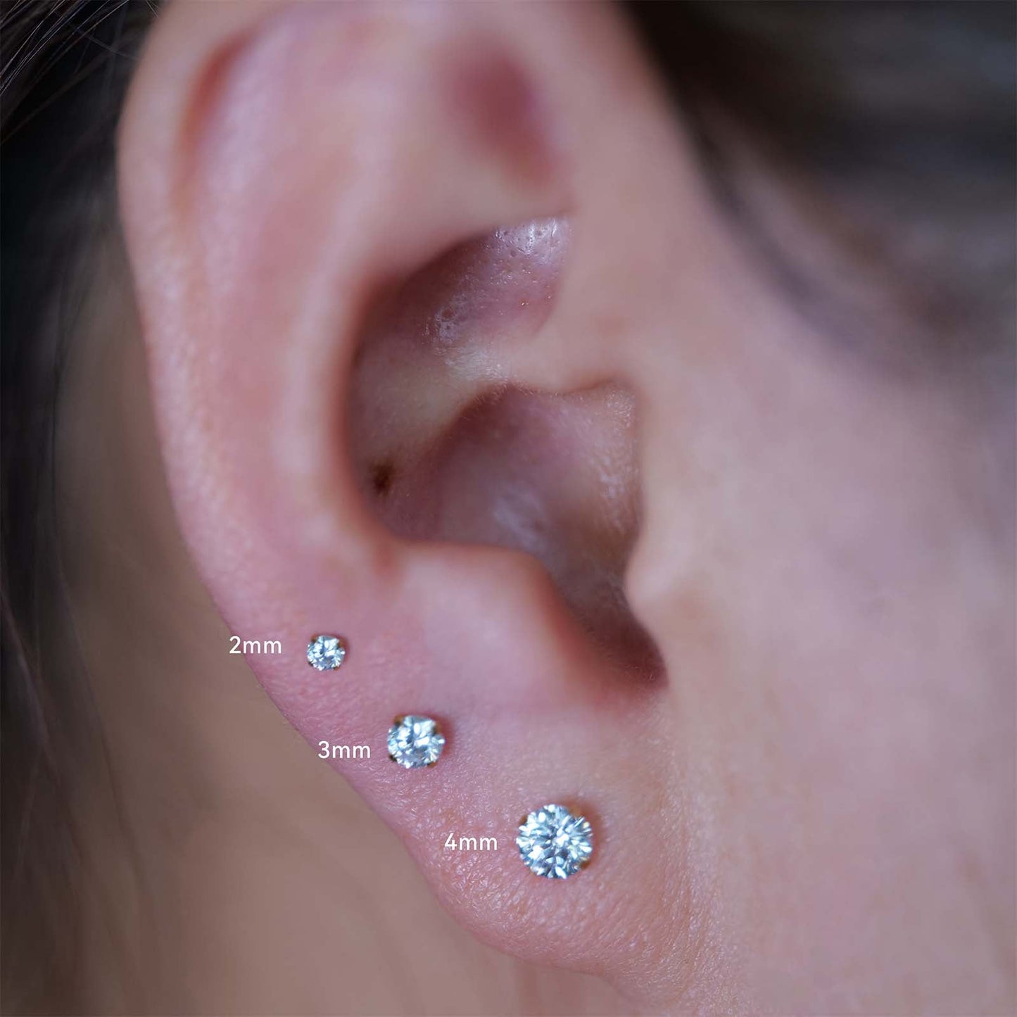 18g Titanium Threadless Nose Stud Earrings Flat Back Tiny CZ Small Nose Helix Cartilage Tragus Conch Labret Medusa Monroe Piercing Jewelry for Women Men