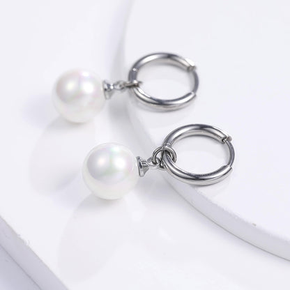 Limerencia Pendientes Hipoalergénicos de Titanio Puro con Postes Ligeros Colgantes Huggie para Mujer | Barra Vertical, Cruz, Luna, Rayo | Pendientes Delicados (Perla de 10 mm)