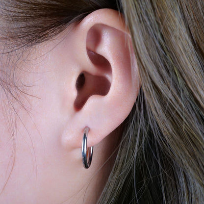 Limerencia Hypoallergenic Pure Titanium Pairs Small Huggie Hoop Earrings, Lightweight Cartilage Hoops Small Cubic Zirconia Cuff Earrings Mini Piercing Jewelry for Women (8mm, No stones)