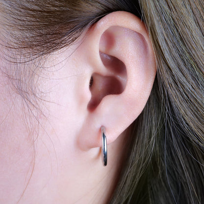 Limerencia Hypoallergenic Pure Titanium Pairs Small Huggie Hoop Earrings, Lightweight Cartilage Hoops Small Cubic Zirconia Cuff Earrings Mini Piercing Jewelry for Women (8mm, No stones)