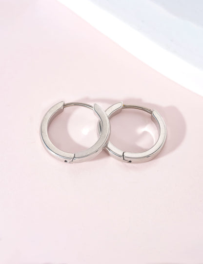 Orecchini cerchio huggie in titanio puro G23 ipoallergenico Limerencia da donna, ideali per orecchie sensibili (12 millimetri)