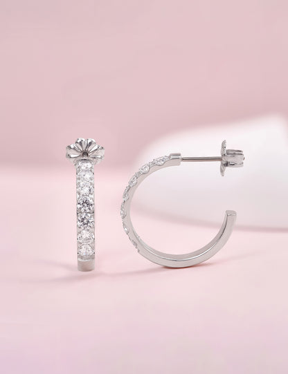 Dinner party luxury titanium hoop earrings
Round gem inlaid sensitive skin earrings
