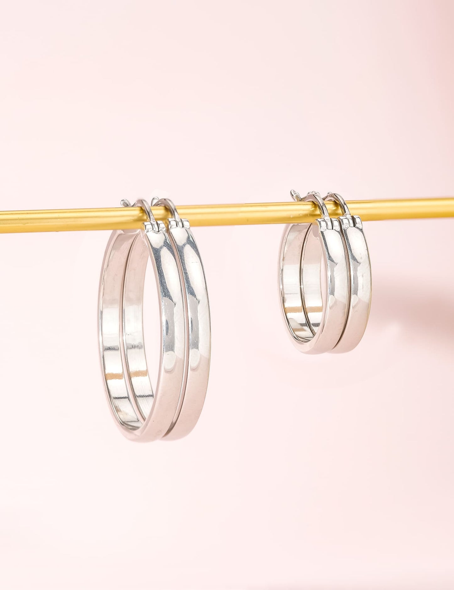 Limerencia G23 Reiner Titan hypoallergener Creolen für Damen, empfindliche Ohren (ohne Stein, 20mm)