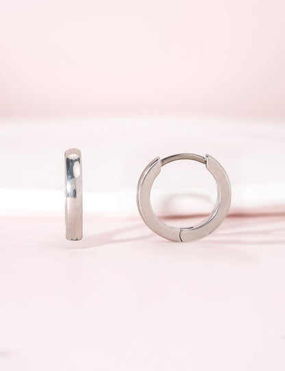 Orecchini cerchio huggie in titanio puro G23 ipoallergenico Limerencia per donna, adatti orecchie sensibili (10 millimetri)