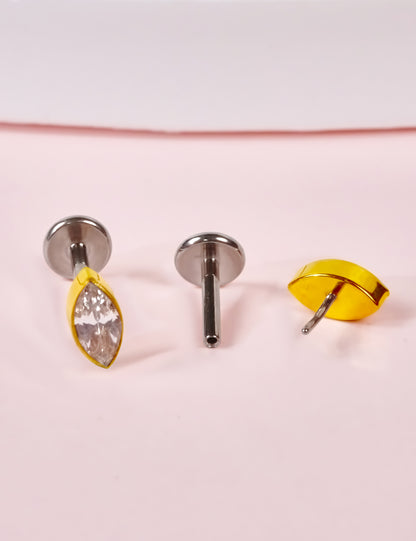 Boucles d'Oreilles à Dos Plat 18G Hypoallergéniques G23 Limerencia, Piercing Sans Filet à Enfoncement en Titane Grade Implantable F136, Convient Cartilage, Hélix, Lèvre, Monroe et Tragus (Forme Marquise, Argenté)