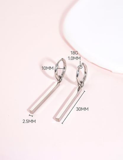 Boucles d'oreilles Huggie pendantes légères à tige en titane pur hypoallergénique Limerencia pour femme | Barre verticale, croix, lune, éclair | Boucles d'oreilles délicates (Barres verticales)