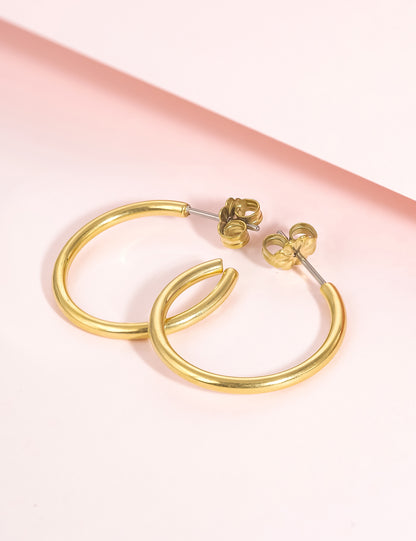 Limerencia Boucles d'oreilles anneau C ouvert grand en titane pur G23 hypoallergénique, boucles huggie cuff légères en titane F136 serties de zircon cubique pour femmes aux oreilles sensibles (anneau rond fin 20 mm, couleur argentée)