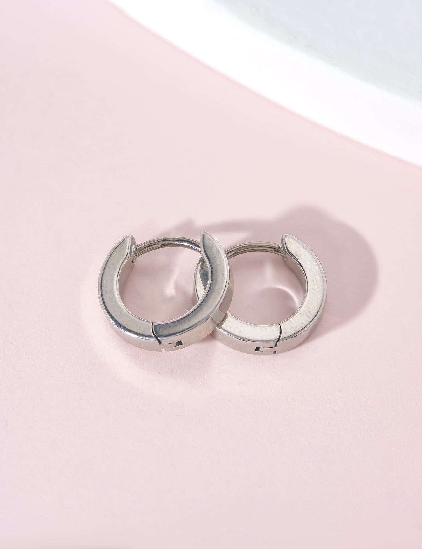 Limerencia G23 Pure Titanium Hypoallergenic Huggie Hoop Earrings for Women Sensitive Ears (8 Millimeters)