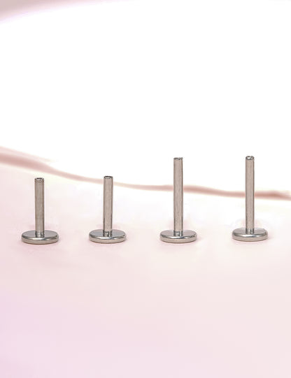 limerencia 18g Titan Innengewinde Tragus Piercing Schmuck CZ Top Flachrücken Piercing Nasenstecker Ohrring, Helix, Knorpel, Labret, Monroe für Frauen oder Männer (Teile-Silber)