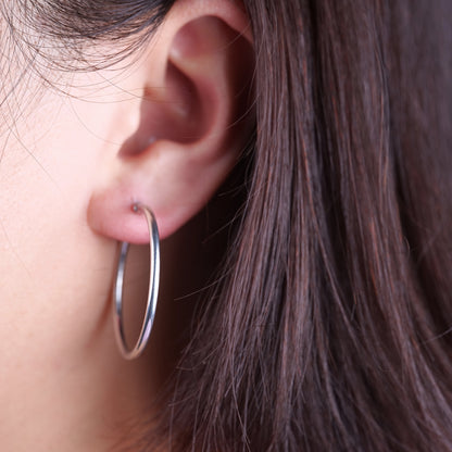 Limerencia Boucles d'oreilles anneaux ronds fins à corde torsadée en titane pur hypoallergéniques pour femmes (Anneau rond fin 30 mm, Or rose)
