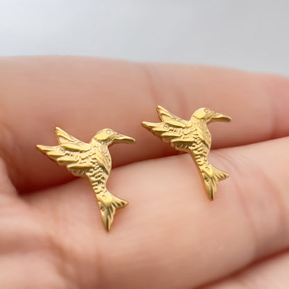 Orecchini a bottone colibrì volante in titanio puro G23 ipoallergenico Limerencia da donna, simpatico stile animale, perno in titanio F136 grado impiantabile, gioiello piercing delicato e regalo raffinato (finitura argento)
