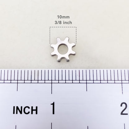 Limerencia 低アレルギー G23 純チタンピアス、敏感な耳に安心、可愛いアニマルシルエット、F136 インプラント級チタン レディース・少女・ティーン向け（ギア、チタン地）