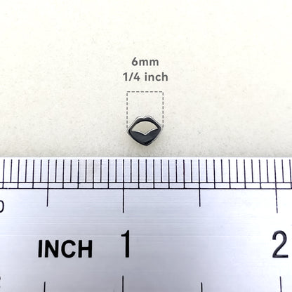 Limerencia Hypoallergene G23 Ohrringe aus reinem Titan, sicher für empfindliche Ohren, niedliche Tiersilhouetten, F136 Implantat-Titan für Damen (Lippen, Titan)