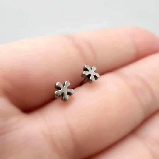 Limerencia Hypoallergenic G23 Pure Titanium Earrings, Safe for Sensitive Earrings, Cute Animal Silhouettes, F136 Implant Grade Titanium for Female (Small flowers, Titanium)