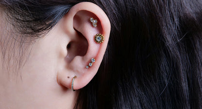 limerencia F136 Hypoallergener Titan 20g 6mm 8mm Flacher Stecker | G23 Implantatgrad Press-Fit Schraubloser Ohrring Push-in Tragus Knorpel Helix Conch Nase Medusa Labret Piercing Schmuck (Sonne 1 Stk)