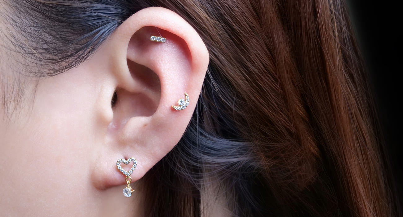 Limerencia Pendientes Hipoalergénicos de Titanio G23 de Grado Implante con Cierre de Rosca Tragus 20G Hélice F136 Poste de Piercing para Orejas Sensibles Cartílago (corazón)