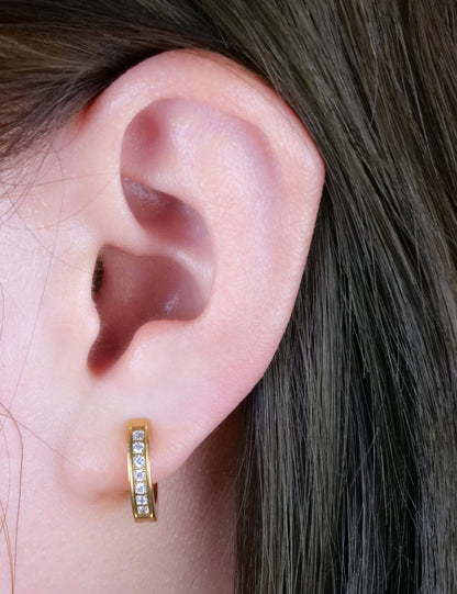 Limerencia G23 Aretes de aro hipoalergénicos de titanio puro para orejas sensibles (aro con circonita cúbica de 10 mm, oro)