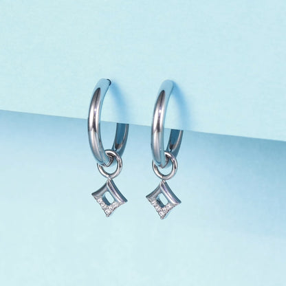 Limerencia Pendientes Colgantes Hipoalergénicos de Titanio Puro Ligero Tipo Huggie para Mujer, Barra Vertical, Cruz, Luna, Rayo, Pendientes Delicados (Circonita Cúbica Cuadrada)