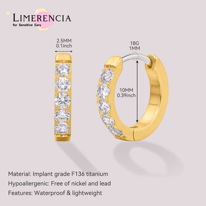 Boucles d'oreilles huggie créoles en titane pur G23 Limerencia, huggies pour cartilage hypoallergéniques, boucles à clip serties de petits zircons cubiques, mini bijoux de piercing pour femmes aux oreilles sensibles