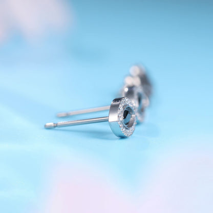 Limerencia Hypoallergene F136 Reintitan-Ohrringe, G23 Implantatqualität Titanstecker, Evil Eye Helix Piercings mit Zirkonia-Cluster, Minimalistischer Stil für Frauen mit empfindlichen Ohren (Schwarz Silber)
