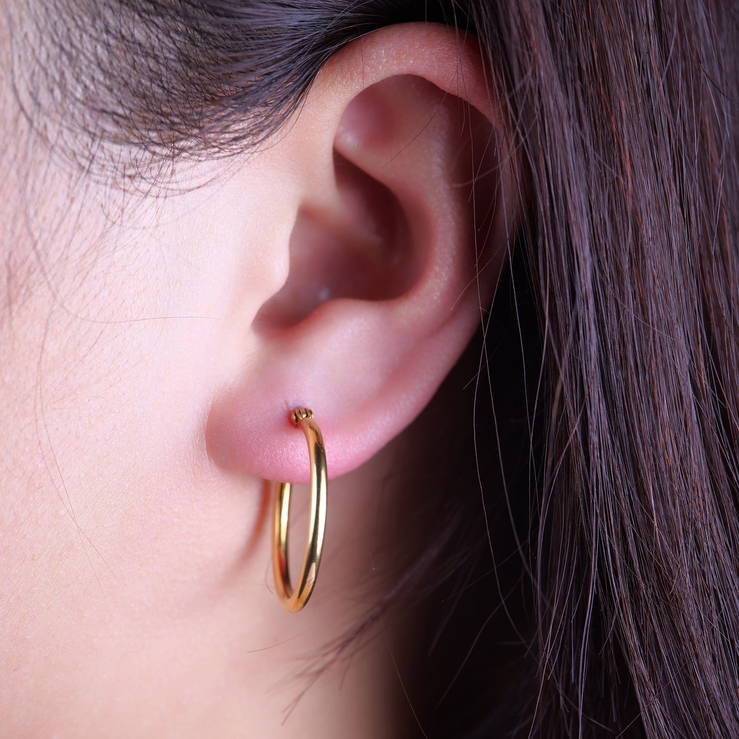 Orecchini a cerchio grandi in titanio Limerencia da donna, orecchini rotondi sottili ipoallergenici, cerchi in titanio grado implantare F136 per orecchie sensibili