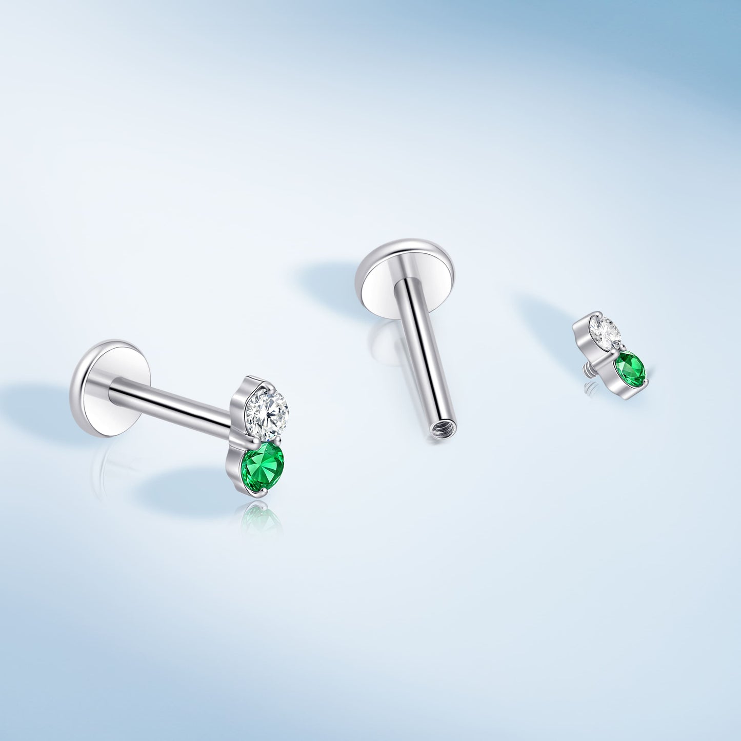 Limerencia 18G Titan-Körperschmuck, 2 Stück hypoallergene Innengewinde-Flachrücken-Ohrstecker für Tragus, Nase, Helix, Conch, Lippe und Labret, Knorpelpiercing für Damen & Herren, Besatz mit weiß-grünem Zirkonia