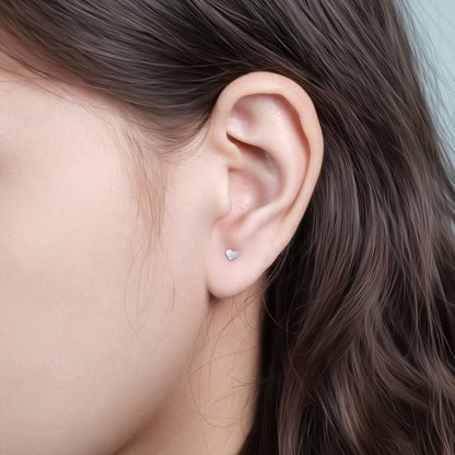 Limerencia 18G Reintitan-Körperschmuck, G23 hypoallergene Stecker mit Flachboden und Innengewinde, geeignet für Tragus, Helix, Knorpel, Conch, Medusa-, Lippen- und Labret-Piercing für Damen und Herren
