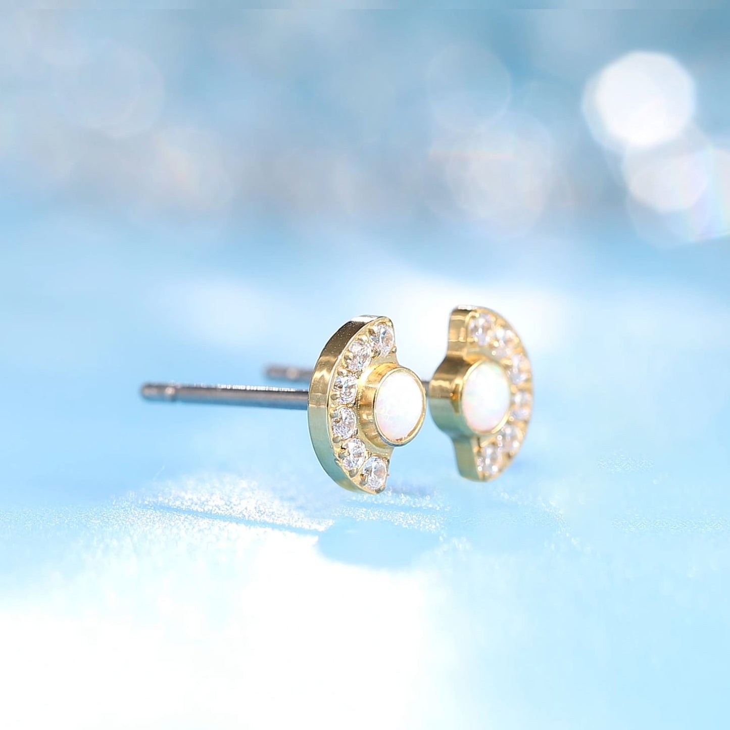 Orecchini sole e luna Limerencia, orecchini a perno in titanio puro F136 grado implantare ipoallergenici, piccoli eleganti orecchini con zirconi cubici G23 per donne con orecchie sensibili