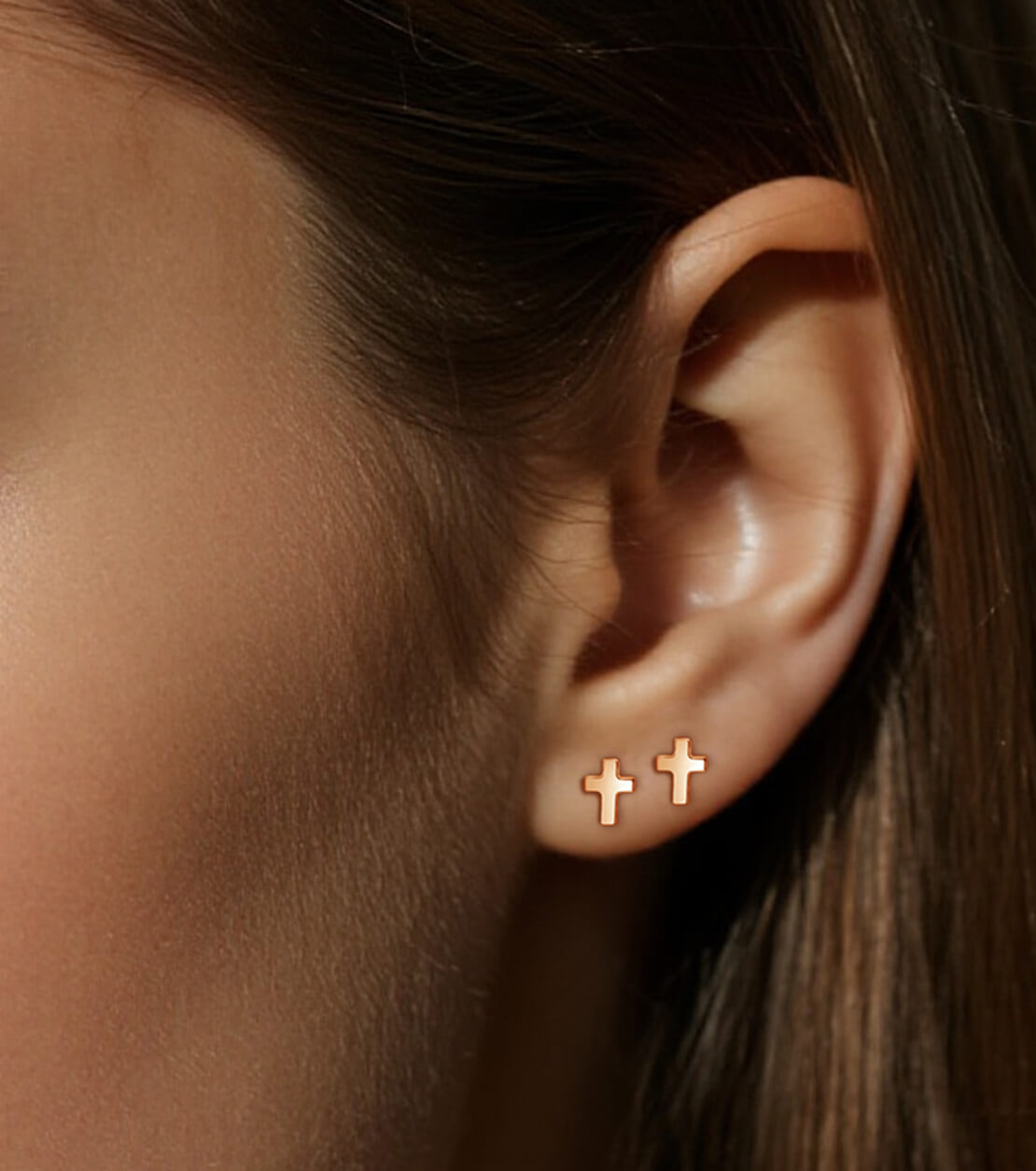 Pendientes de titanio Limerencia, pendientes hipoalergénicos para hombre y mujer con oídos sensibles, joyería minimalista, pendientes cruz planos para cartílago, diseño cruz
