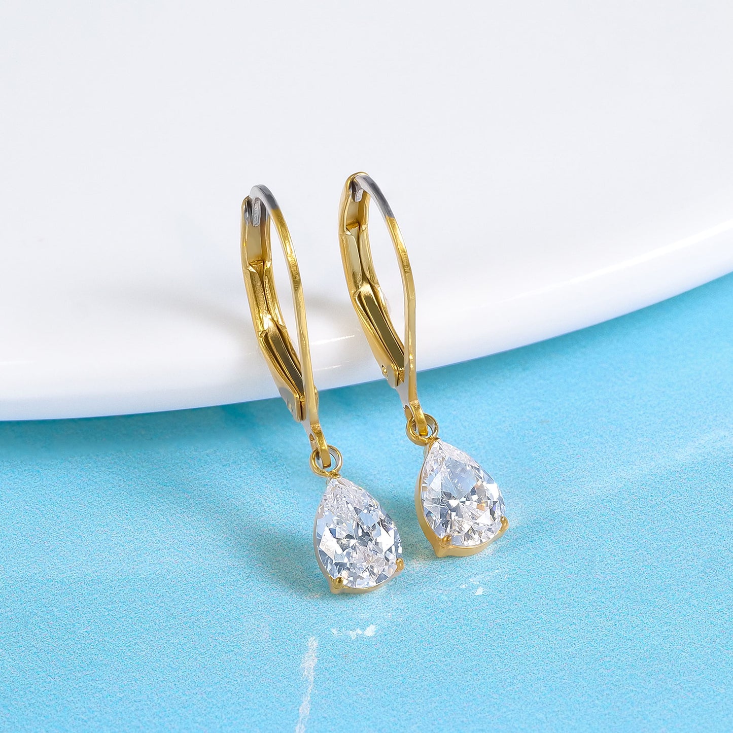 Limerencia Hebelverschluss-Ohrringe aus G23-Titan, tropfenförmige Hängeohrringe für Damen, modische Ohrringe aus F136-Titan, hypoallergener Schmuck als Geschenk – Motiv Tropfen