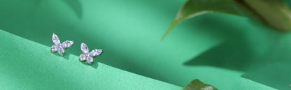 Limerenz Hypoallergener G23 Implantatgrad Titan Schraubverschluss Ohrringe Tragus 20G Helix F136 Piercing Post für empfindliche Mädchenohren Knorpel- Schmetterling Weiß Zirkonia