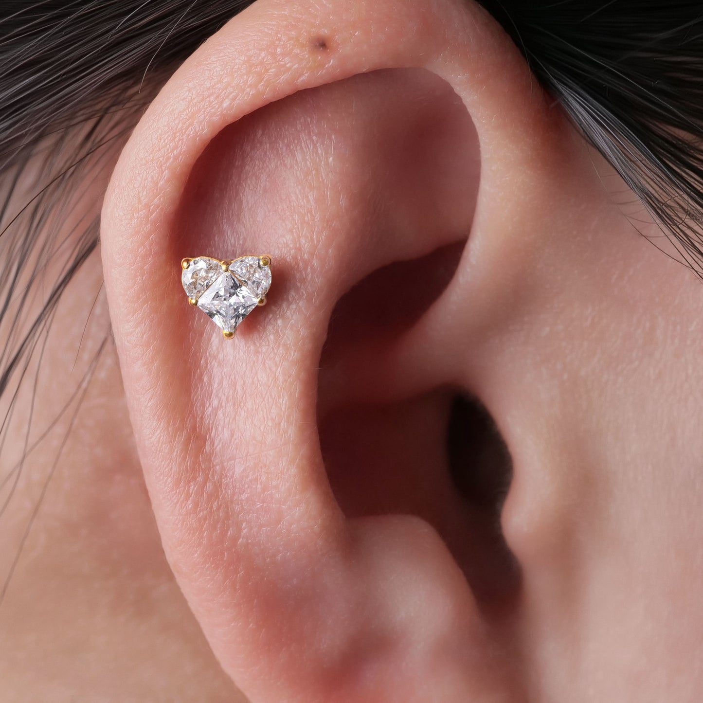Orecchini a vite in titanio implantabile G23 Limerencia, piercing forma cuore 20G F136 ipoallergenico per orecchie sensibili cartilagine trago elica