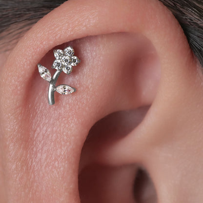 Limerencia Pendientes Hipoalergénicos de Titanio G23 Grado Implante con Cierre de Rosca Tragus 20G Hélice F136 Poste de Perforación para Orejas Sensibles Cartílago (flor)
