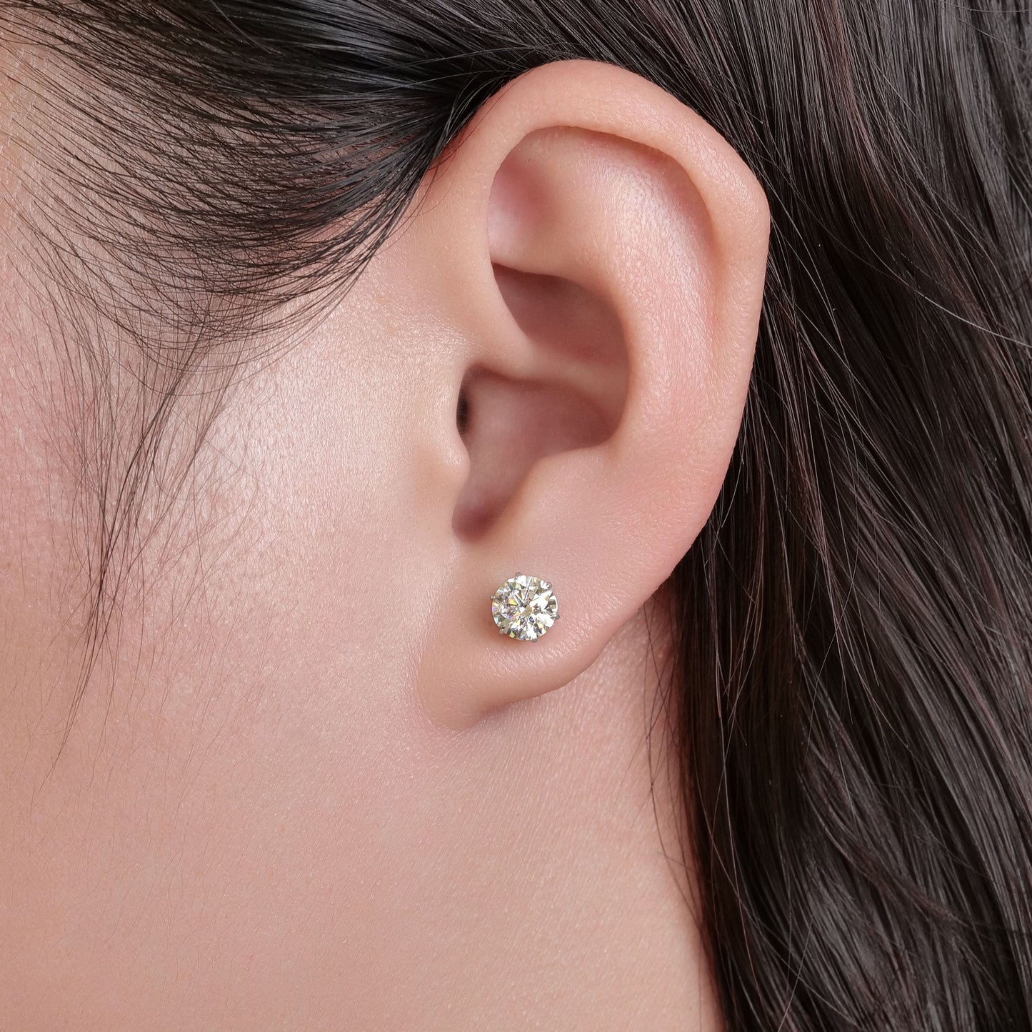 Pendientes de titanio Limerencia hipoalergénicos, tachas de grado implantado F136 con circón redondo, pendientes de seis garras para mujer y hombre con orejas sensibles