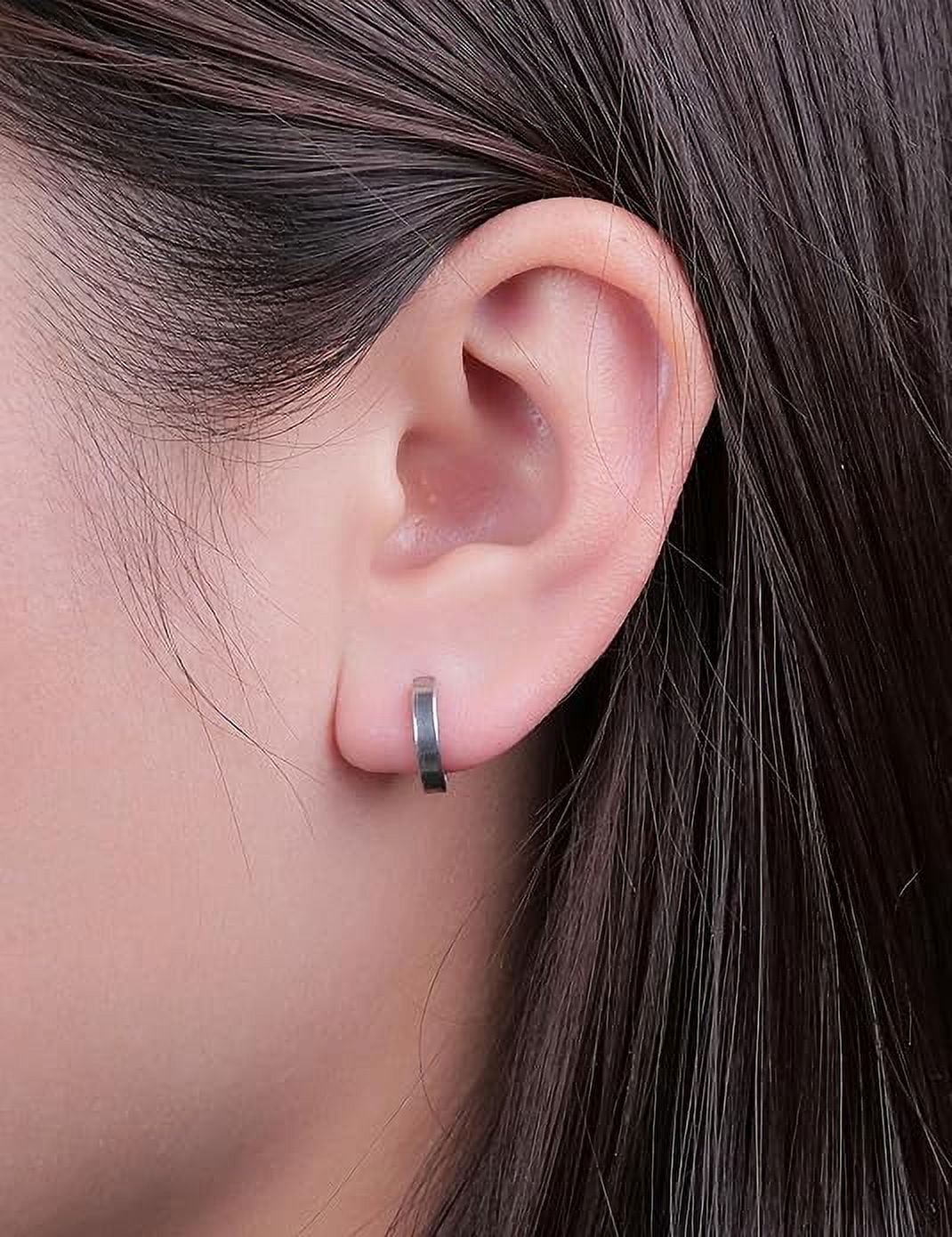 Small Huggie Hoop Earrings Set for Women Men, Hypoallergenic Hoop Earring Cartilage Earrings for Piercing Jewelry Cute Mini Tiny Lightweight Earrings for Sensitive Ears Everyday