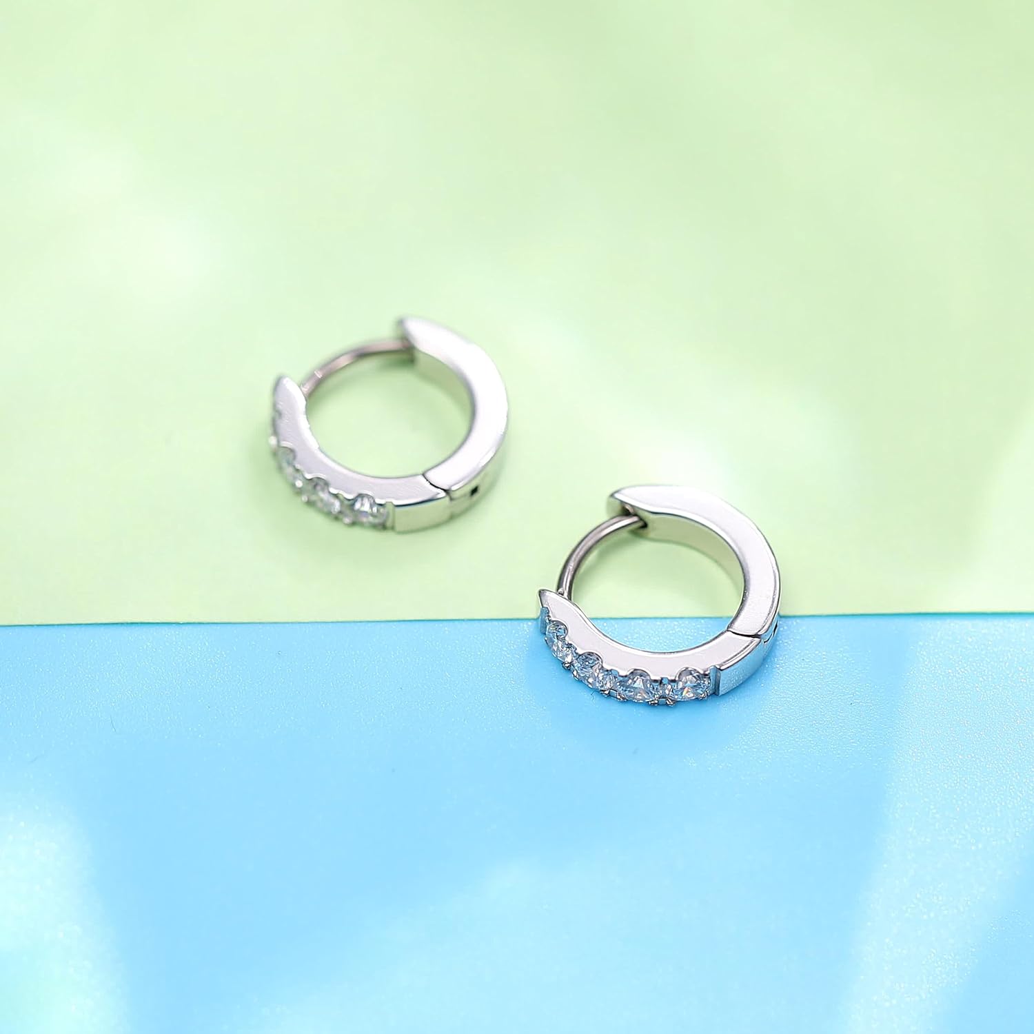 limerencia G23 Orecchini a Cerchio Anallergici per Orecchie Sensibili,Huggie Hoop Orecchini in Titanio 8 mm/10 mm/12 mm,Orecchini Argento/Oro/Oro Rosa per Donna Uomo Bambina limerencia G23 Orecchini a Cerchio Anallergici per Orecchie Sensibili,Huggie Hoop Orecchini in Titanio 8 mm/10 mm/12 mm,Orecchini Argento/Oro/Oro Rosa per Donna Uomo Bambina